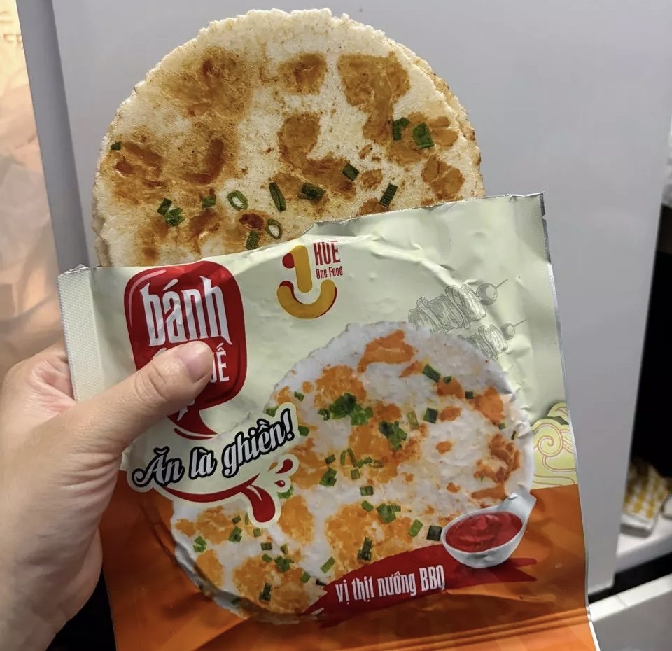 bánh ép khô huế